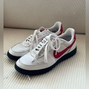 Nike Field General Sneakers